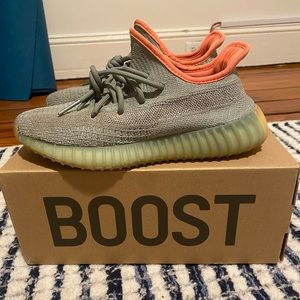 Yeezy Boost 350 v2 in Desert Sage